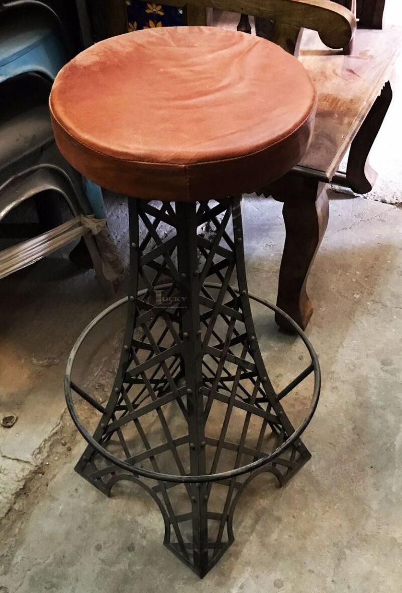 IRON AFIL TOWER BAR STOOL