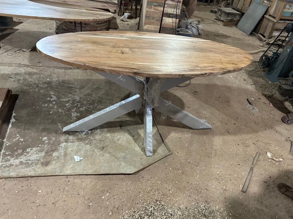 Oval dining spider leg  table