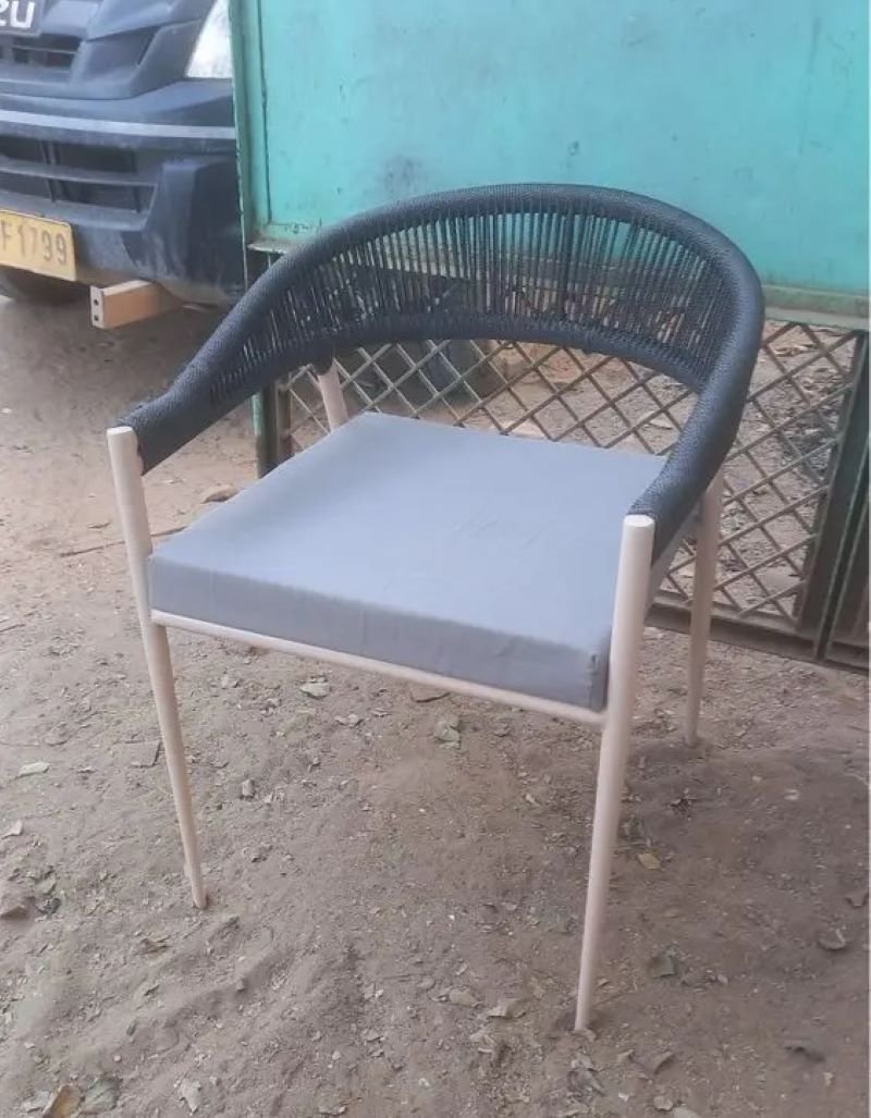 Outdoor rope chair